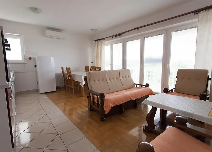 Gorancica アパート マリンスカ